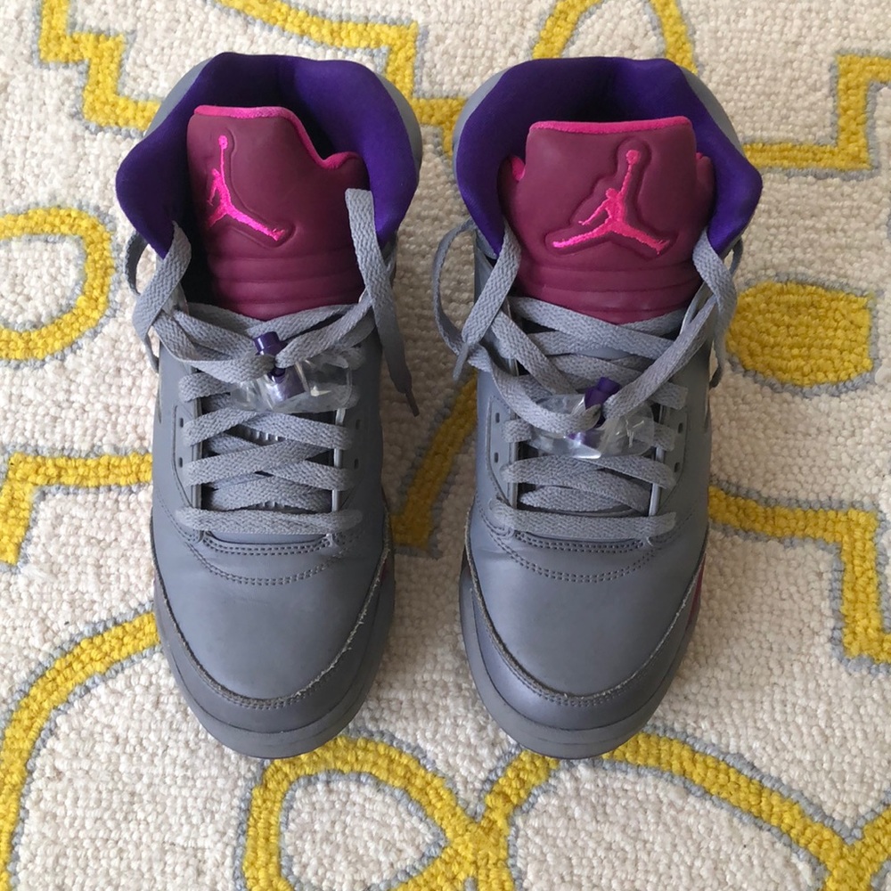 💜Girl’s Air Jordan 5 Retro💜 Sz 7Y - Picture 1 of 8